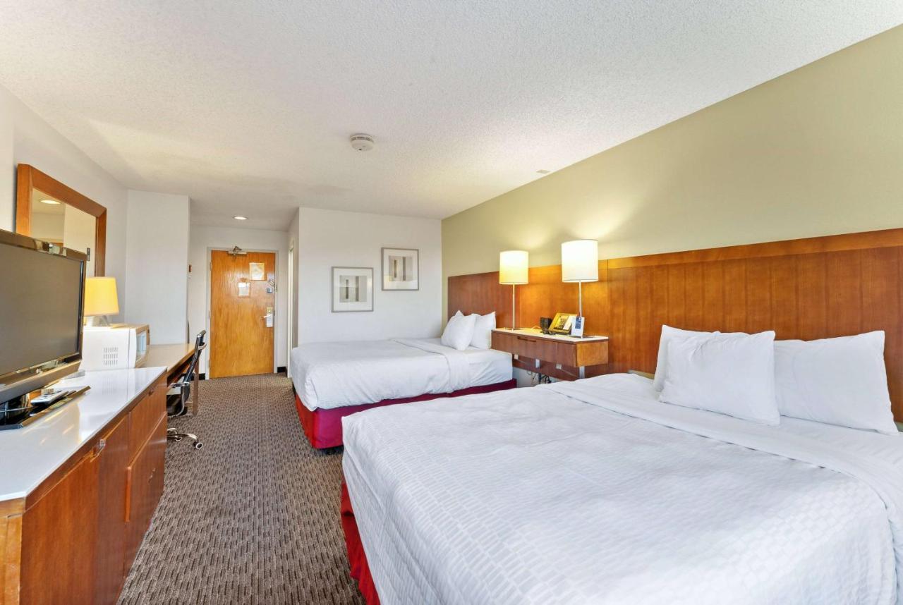 Ramada By Wyndham Cedar City Kültér fotó