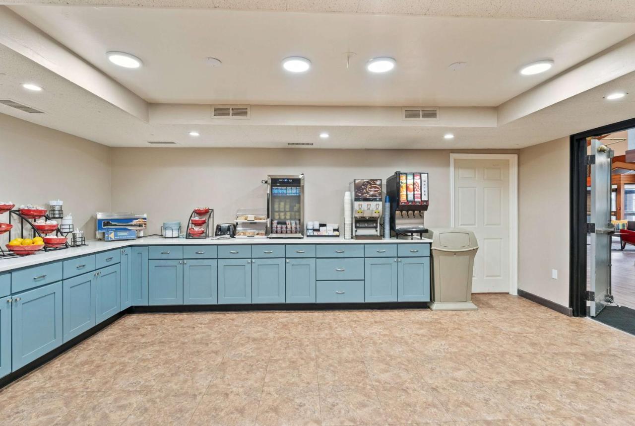 Ramada By Wyndham Cedar City Kültér fotó