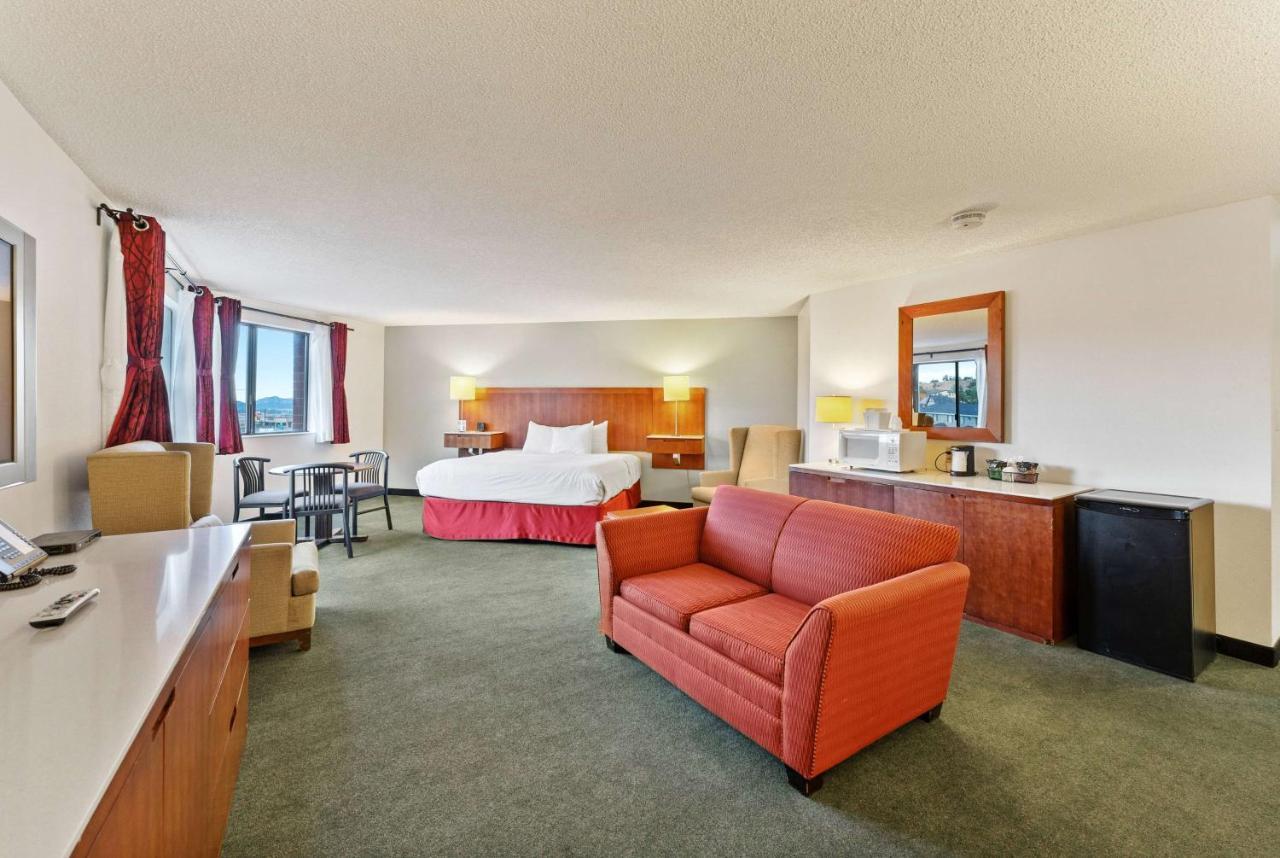 Ramada By Wyndham Cedar City Kültér fotó